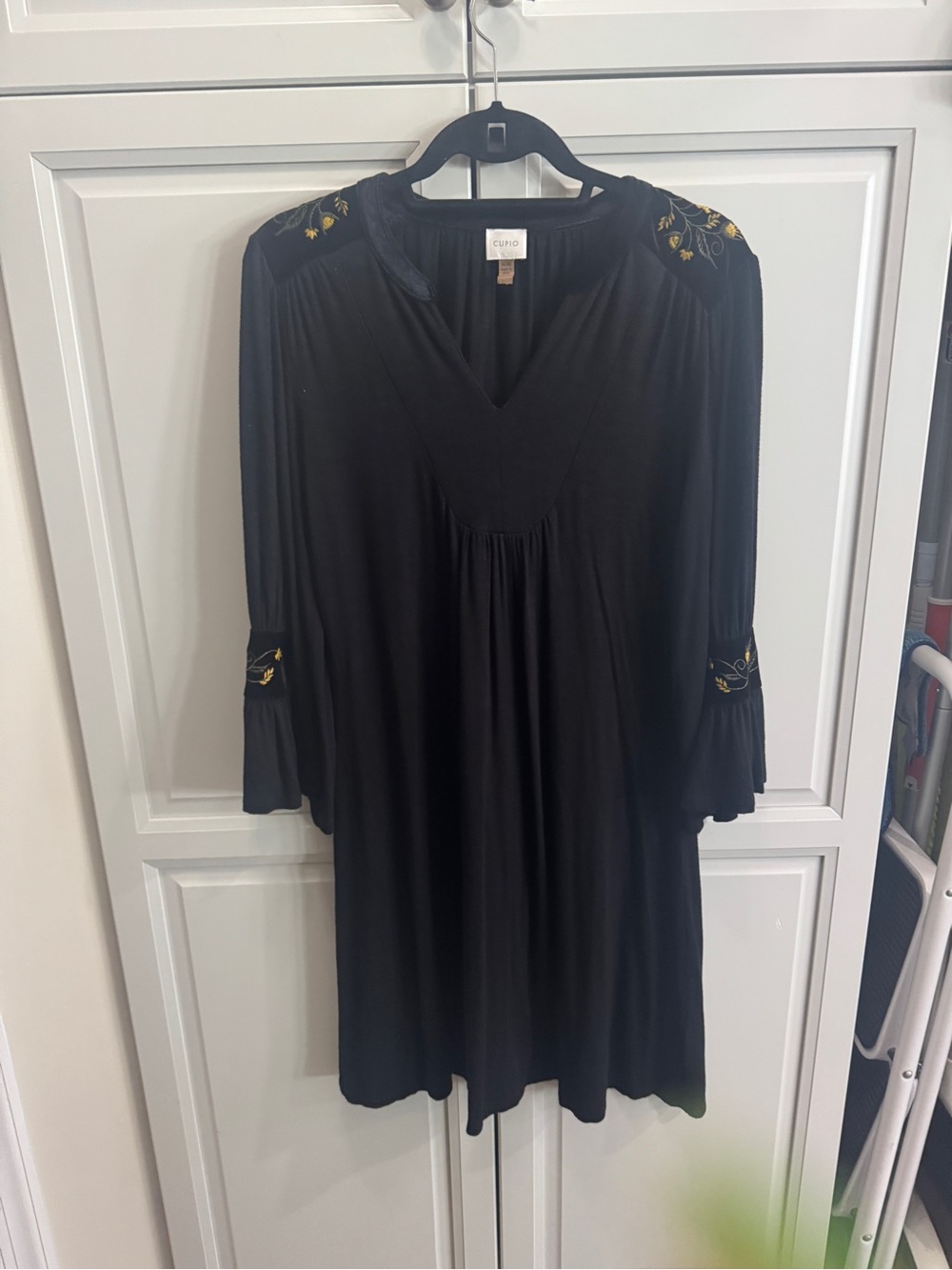 Cupio Black Shift Tunic Dress Yellow Floral Embroidered Bell Sleeve M